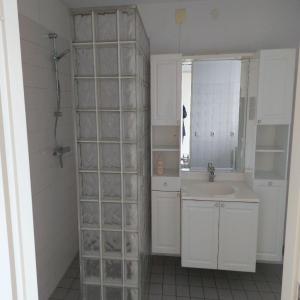 housePhoto