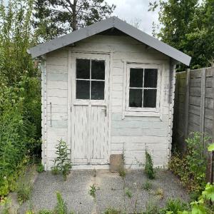 housePhoto