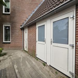 housePhoto