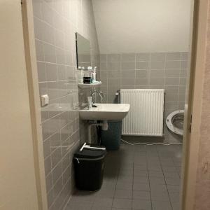 housePhoto