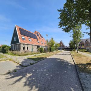 housePhoto