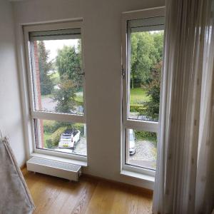 housePhoto
