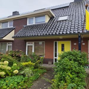 housePhoto