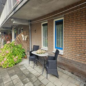 housePhoto