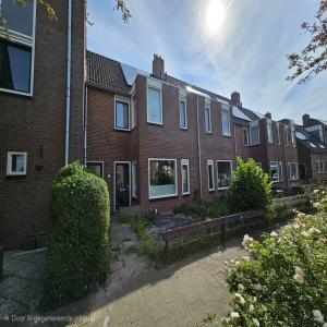 housePhoto
