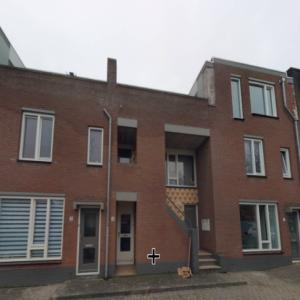 housePhoto