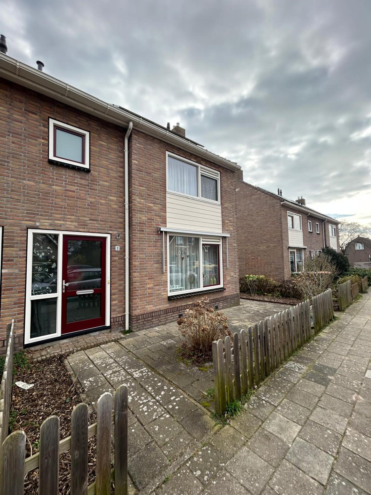 Sint Martinusstraat 11, 1611 BA Bovenkarspel, Nederland