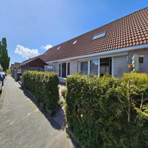 housePhoto