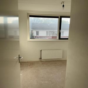 housePhoto