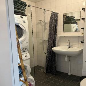 housePhoto