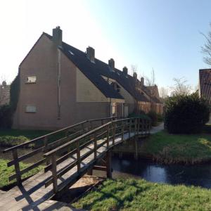 housePhoto