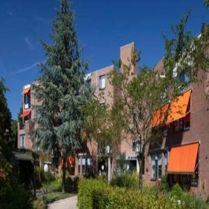 housePhoto