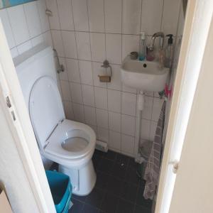 housePhoto