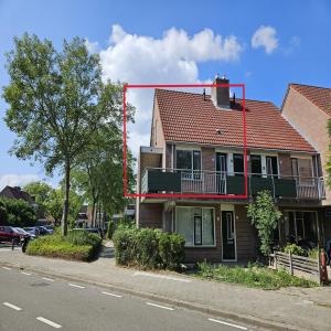 housePhoto