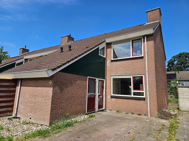 Zanglijster 38, Venhuizen