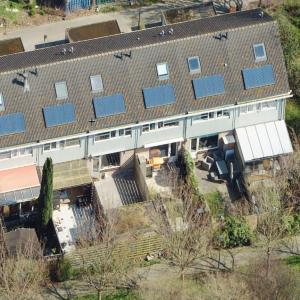 housePhoto