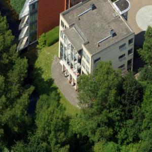 housePhoto
