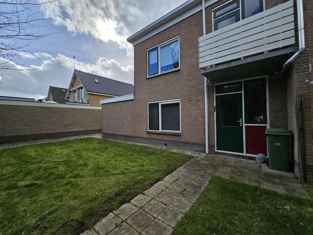 Burgemeester Pierhagenlaan 11