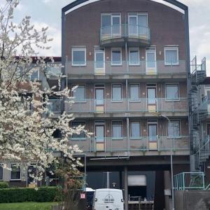 housePhoto