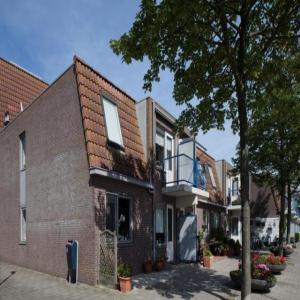 housePhoto