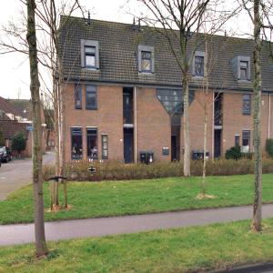 housePhoto