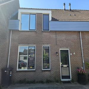housePhoto