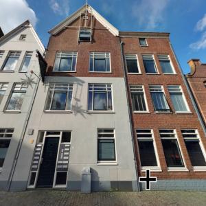 housePhoto