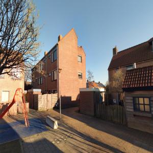 housePhoto