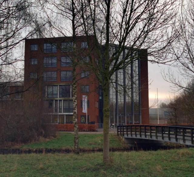 Roerdomp 10, Hoorn