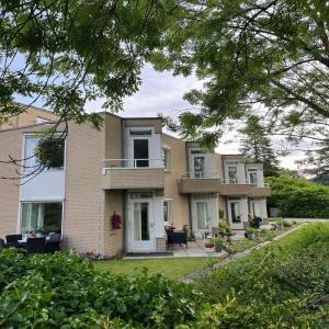 housePhoto