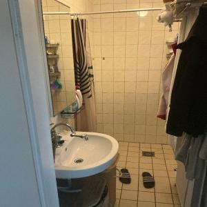 housePhoto