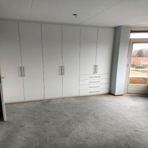 housePhoto