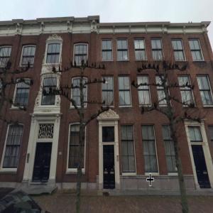 housePhoto