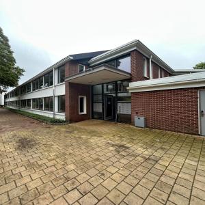 housePhoto