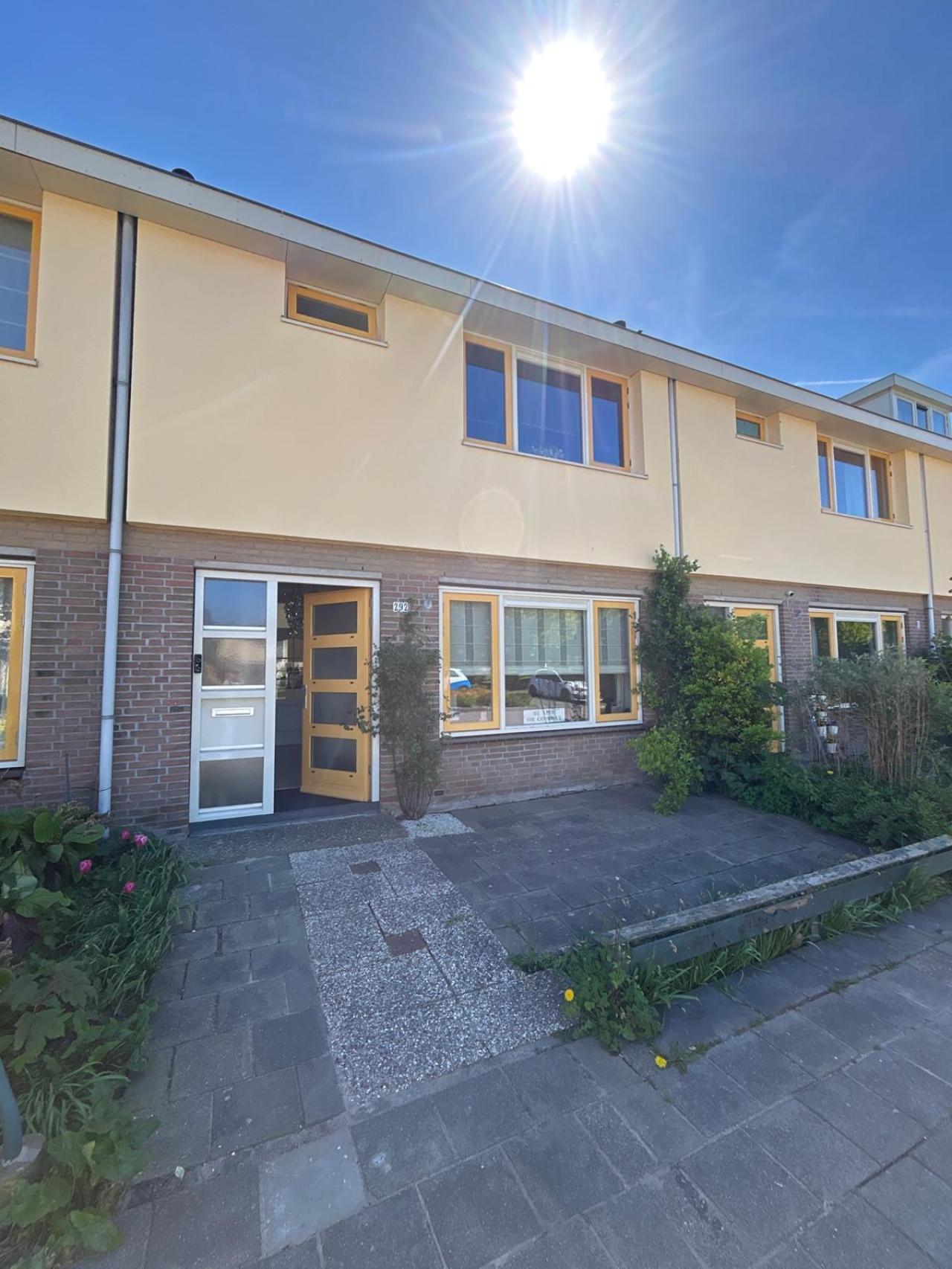 Hertog Albrechtstraat 292, 1613 GW Grootebroek, Nederland